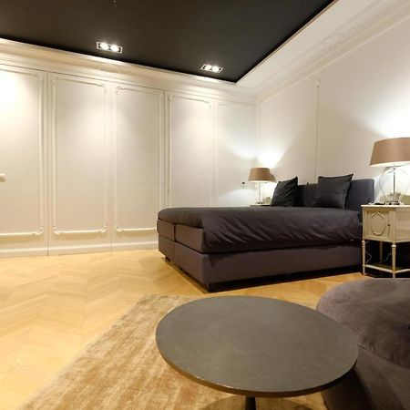 Suite La Duchesse Et Parking Prive Gratuit 몽스 외부 사진